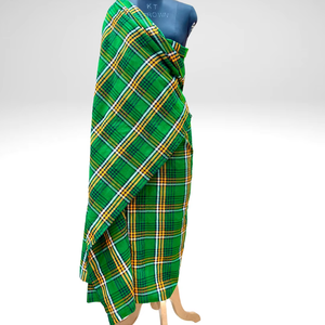 Couverture africaine Safaa Authentic Maasai Shuka - Plaid vert et jaune - 100% acrylique - Couverture de safari kényane - Tapis de pique-nique multi-usages - Product Image 1