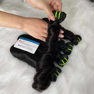 Cabello Humano Rizado de 20 Pulgadas, Listo para Enviar, en Longitudes Completas de 8 a 32 Pulgadas, Cabello Humano Vietnamita - Product Image 1