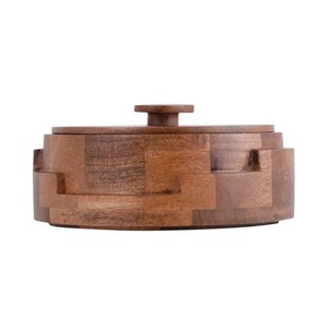 Cazuela Redonda de Madera Moderna con Tapa, Diseño Minimalista Ecológico, Tapa de Madera Hecha a Mano - Product Image 3