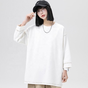 Camiseta unisex de mezcla de algodón con costuras en contraste, manga tipo brazalete, hombros caídos, cuello redondo, camiseta de manga tres cuartos para hombre y mujer - Product Image 6