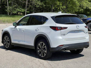 2023 CX-5 2.5 S Premium Plus Listo para Envío - Product Image 1