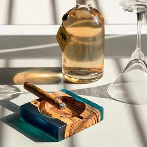 Cenicero Cuadrado de Madera de Acacia y Resina Hecho a Mano, Moderno y Portátil, para Uso en Restaurantes, Venta al Por Mayor - Product Image 3