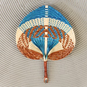 Éventail en bois pour accessoires d'été, éventails traditionnels en feuilles séchées, éventail décoratif en bambou - Product Image 1