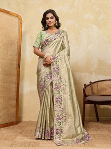 Sari Moderno de Invierno para Mujer con Bordado Floral de Diseño |   Sari de Lujo para Fiesta o Boda con Blusa |   Étnico Indio Premium - Product Image 2