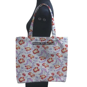 Sac de voyage en coton fait à la main carré grand sac de voyage Weekender 2 poignées carré main bloc imprimé à la main femmes sac - Product Image 1