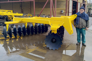 Arado de Discos Montado en Tractor de Alta Calidad, Equipo Agrícola de Uso Pesado, Sistema Hidráulico Ajustable, Precio de Fábrica OEMV2 - Product Image 3