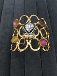 Nueva Pulsera de Moda Hecha a Mano con Múltiples Piedras Ajustable para Mujer, Brazalete de Latón con Múltiples Colores Naturales, Personalizable, Ideal para Fiestas - Product Image 1