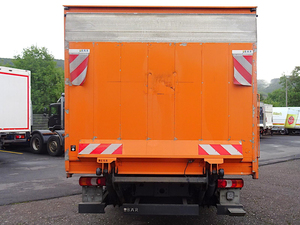 Camión de Caja Usado MB Atego 816 4X2, 351-450HP, Transmisión Manual, Motor Weichai Euro 2 Diésel, Tracción 6x4, 6 Cilindros, Camión Pesado - Product Image 2