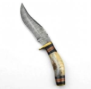 Outil de terrain extérieur artisanal en acier Damas torsadé, avec manche en os de chameau naturel empilé et Micarta - Product Image 4