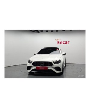 Mercedes-Benz Classe E E53 AMG 4MATIC+ Coupé Modèle Juin 2022 avec 22 912 km Boîte de vitesses automatique Volant à gauche Caméra arrière - Product Image 3