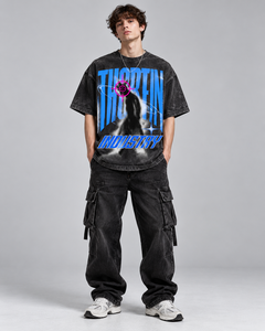 เสื้อยืดเดนิมสีดำทรงโอเวอร์ไซส์สำหรับผู้ชาย Thorfin พิมพ์ลายตัวอักษรด้านหลัง สไตล์สตรีท แขนสั้น คอกลม ผ้าฝ้ายฟอกทรงพอดีตัว - Product Image 1