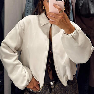 เสื้อแจ็คเก็ตบอมเบอร์ลำลองสำหรับผู้หญิง ลายปักลายพราง ผ้าเมมโมรี่ กันน้ำ กันลม ซิปสั่งทำได้ สำหรับงานแบรนด์ดิ้ง - Product Image 4