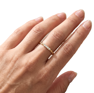 แหวนเพชรทรงกลมเจียระไนแบบมินิมอล ดีไซน์เกลียวเชือก ทองคำแท้ 10K 14K สามารถสวมซ้อนกันได้ เหมาะสำหรับเป็นแหวนหมั้นหรือแหวนแต่งงาน - Product Image 5