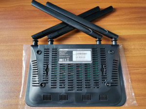 Routeur 4G LTE BL-CPE450M CPE Pro 300 Mbps, carte SIM, Plug and Play, WiFi, 32 appareils - Product Image 3