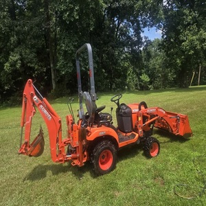 Mini Tractor de Jardín Kubota BX23S de la Mejor Calidad, Retroexcavadora con Cargador, Motor Diésel 4x4, Cortadora de Césped de Montaje Medio de 60'', Solo 143 Horas, Listo para Trabajar - Product Image 4