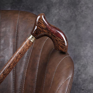 Canne de marche en bois naturel faite à la main pour personnes âgées, vente en gros, canne rustique en bois avec poignée ergonomique - Product Image 5