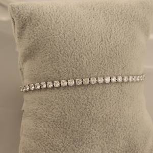 Pulsera de circonia cúbica plateada, joyería de la amistad, pulsera delicada con piedras preciosas, joyería de moda para mujer, para regalo. - Product Image 3