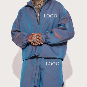 Ensemble de survêtement coupe-vent léger pour homme en nylon 100% avec veste zippée et pantalon de jogging élastique, personnalisable OEM, vêtements de sport et streetwear - Product Image 4