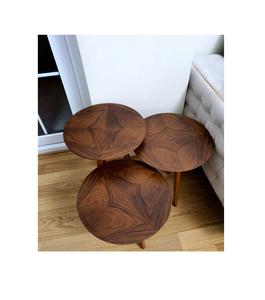 Table basse compacte en bois massif conçue pour les petits espaces de vie, sans compromettre le style ni la durabilité - Product Image 2