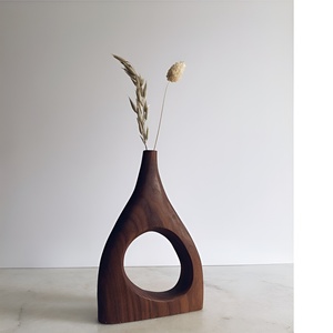 Vase en bois à prix abordable, décoratif et artistique, style nordique, pour table, idéal pour salon, cadeau de pendaison de crémaillère - Product Image 4