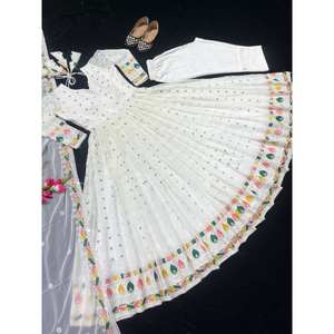 Robe Anarkali et pantalon avec dupatta, nouveau style chic, vêtements indiens et pakistanais - Product Image 5