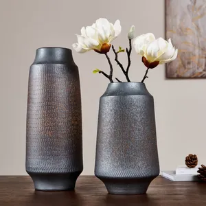 Vase à fleurs en métal doré de luxe pour acheteurs haut de gamme, vase à fleurs en fer pour la salle à manger, le salon, décoration florale - Product Image 5