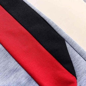 Shorts Bermuda en Coton Gris Uni pour Homme, Taille Élastique, Coupe Décontractée, Respirant, Tricoté, Idéal pour l'Été et le Sport - Product Image 4