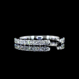 Anillo de compromiso y boda de media eternidad con diamante cultivado en laboratorio de corte redondo, chapado en oro de 10K/14K/18K y plata 925/935 con rodio, ideal para fiestas. - Product Image 1