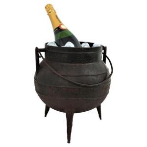 Cubo de hielo metálico de calidad profesional para enfriar champán, vino y cerveza con un elegante diseño de acero inoxidable, perfecto para el bar en casa. - Product Image 1