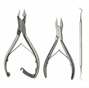 Kit de soin des ongles en acier inoxydable de qualité supérieure : Coupe-ongles pour ongles incarnés et épais, Instrument pour pli ongueux, Coupe-cuticules à mâchoires larges - Product Image 1