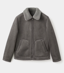 Chaqueta blusón de hombre en cuero de gamuza gris con cierre de cremallera, cuello vuelto y forro de sherpa. - Product Image 3
