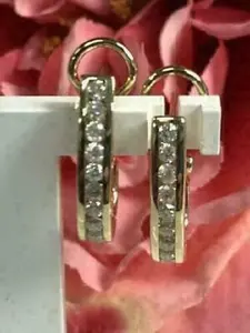 Joyería de Plata de Ley 925 con Diseño Abstracto Moderno de Moissanita, Estilo Minimalista de Lujo, Alto Pulido - Product Image 2