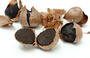 Ail noir Ly Son de qualité supérieure, naturellement sucré, texture moelleuse, riche en antioxydants, pour l'exportation mondiale - Product Image 5