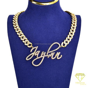 Collar personalizado con la palabra 'Moissanite Diamond', colgante con letra en letrañecito completamente brillante y cadena cubana con incrustaciones de diamantes, colgante de lujo. - Product Image 4