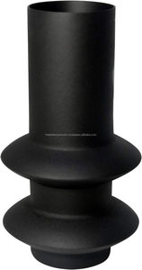 Vase de table noir avec surface en fer texturé pour arrangements floraux décoratifs dans le salon, le bureau ou la cuisine - Product Image 2
