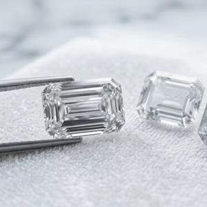 Solitaire <b>Studs</b> Center Stone 5.10*3.65-6.00*4.00mm 0.4-0.5ct <b>Emerald</b> Cut F Color VVS Clarity CVD Lab Grown Loose Diamond Lot - Product Image 1