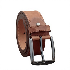 Cinturón Casual Unisex Ligero de Cuero Vacuno Puro Personalizado Resistente al Agua con Hebilla de Calavera de Acero - Product Image 1