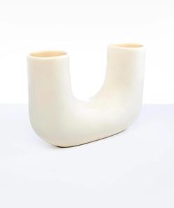 Vase créatif personnalisé en résine, forme ronde, vase à fleurs en résine multicolore pour la décoration de la maison avec des fleurs artificielles - Product Image 4