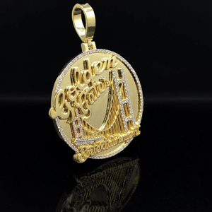 Pendentif Couronne Bling Diamant en Alliage Style Hip Hop Chrétien Urbain - Product Image 1
