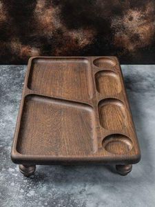 Plateau de service en bois en forme de croissant avec quatre compartiments pour chocolats et bonbons, design minimaliste moderne, fait main - Product Image 3
