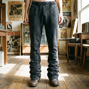 Pantalones Deportivos Negros Vintage con Lavado Ácido para Hombre, Pantalones Formales de Algodón Grueso, Joggers Acampanados con Acabado Mate Suave y Ecológico - Product Image 5