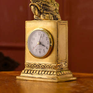 Horloge de bureau traditionnelle en laiton en forme de tête de cheval, mouvement mécanique silencieux, style antique, mécanisme de table décoratif portable - Product Image 5