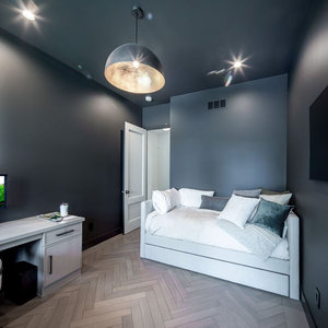 Parquet en chêne blanc à chevrons, 12-15 mm, brossé, pour cuisine et salle de bain - Product Image 1
