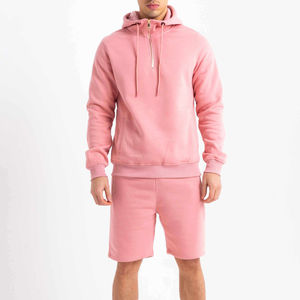 เสื้อฮู้ดผู้ชายสีพื้นแบบขายส่ง ทรงปกติ ผ้าฟลีซคอตตอน สวมใส่สบายสำหรับฤดูหนาว มีกระเป๋า ดีไซน์โลโก้ด้านหน้าแบบเรียบง่าย - Product Image 5