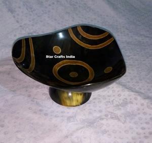 Tazón Personalizado de Madera de Acacia 100% Natural en Varios Tamaños para Ensaladas, Sopas y Masa, Tazón para Servir Verduras, Frutas y Ensaladas - Product Image 3