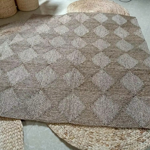 โรงงานเวียดนามจำหน่ายพรมปูพื้นจากหญ้าทะเล พรมเช็ดเท้าทอมือธรรมชาติ ผู้จัดจำหน่ายส่งออกจำนวนมาก - Product Image 1