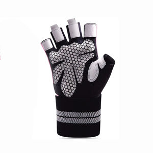 Gants de musculation demi-doigts en cuir PU de haute qualité pour la vente en gros – Gants de sport respirants et ajustables avec un soutien élevé, fabriqués au Pakistan - Product Image 6