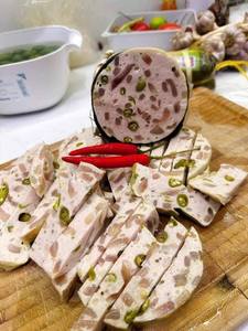 หัวหมูเวียดนามแช่แข็งพรีเมียมห่อใบตอง - Product Image 3