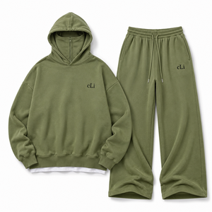 Ensemble de survêtement OEM personnalisé avec cagoule oversize, vert olive, en molleton de coton épais, pantalon de survêtement large, style streetwear urbain et ample - Product Image 4