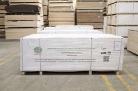 Contrachapado Ecológico Moderno con Revestimiento de Chapa de Roble Blanco para Uso en Interiores
